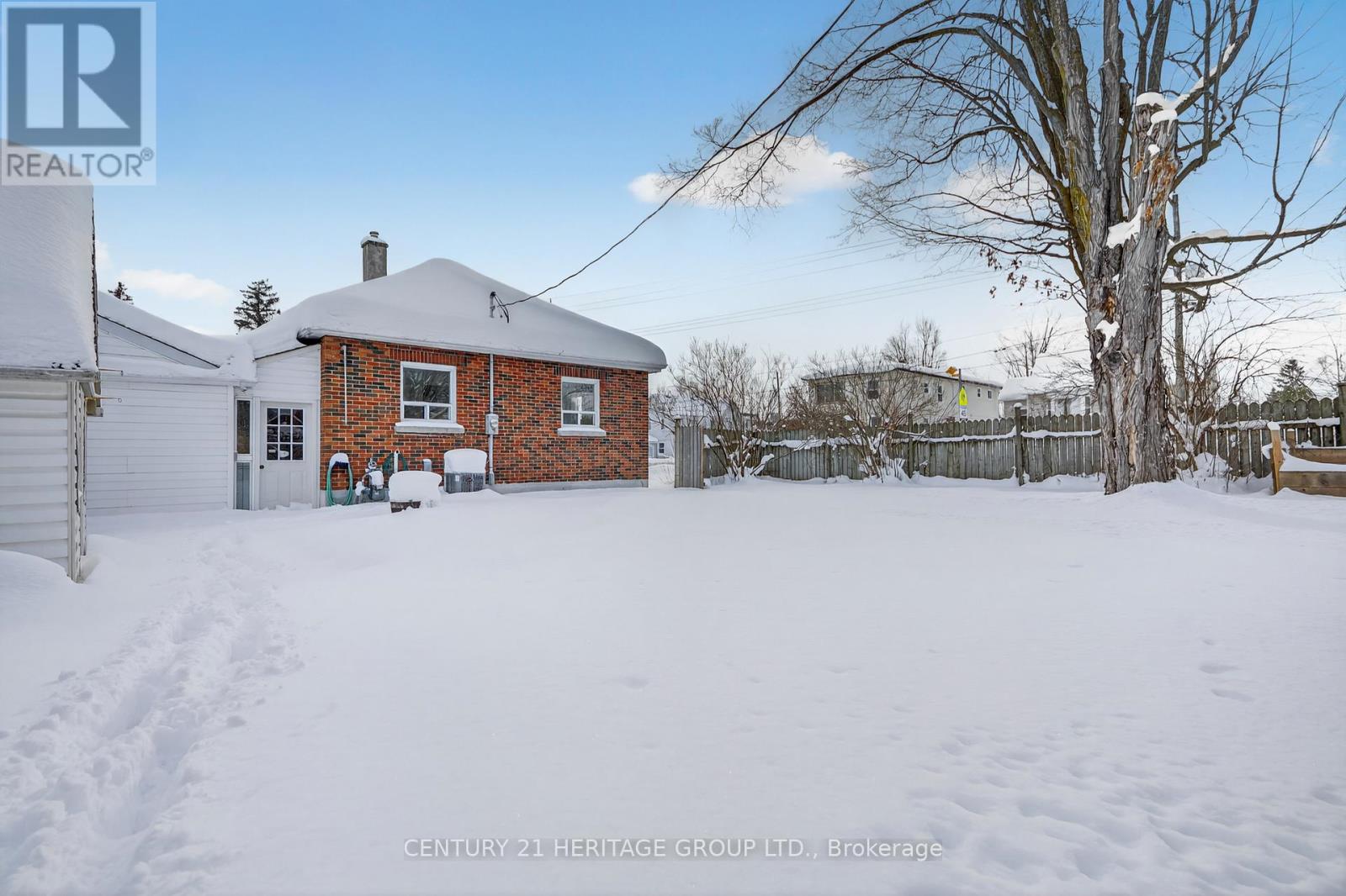 35 Argyle Avenue, Orillia, Ontario  L3V 2V5 - Photo 34 - S12377364