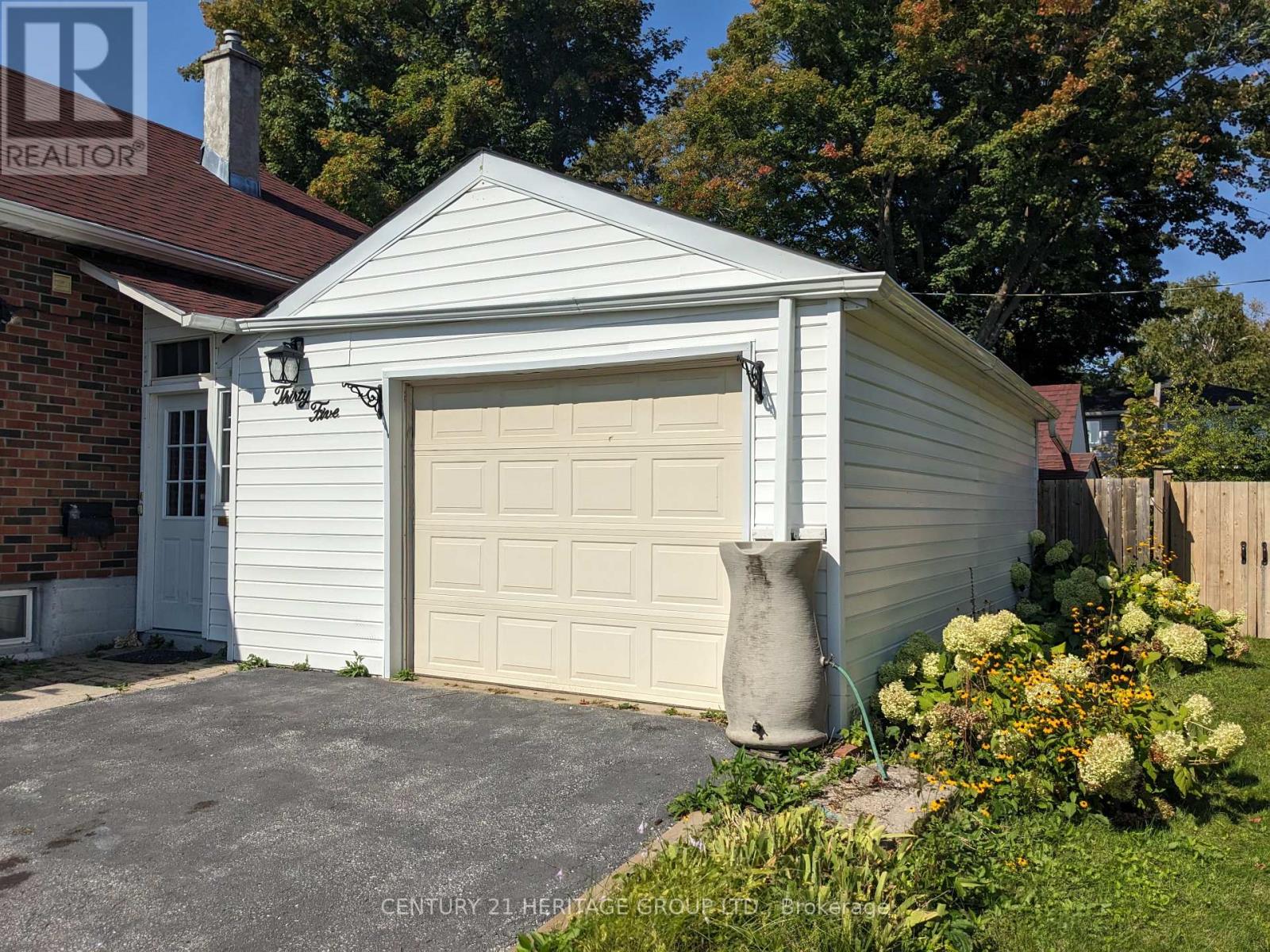 35 Argyle Avenue, Orillia, Ontario  L3V 2V5 - Photo 37 - S12377364