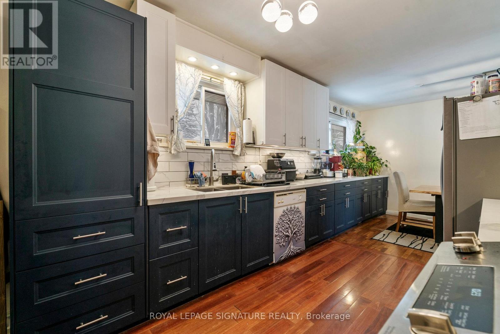 86 Fittons Road E, Orillia, Ontario  L3V 2J5 - Photo 14 - S12679552