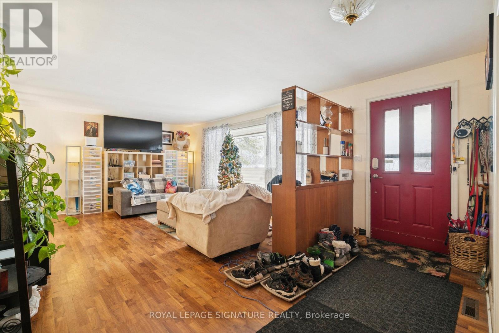 86 Fittons Road E, Orillia, Ontario  L3V 2J5 - Photo 3 - S12679552