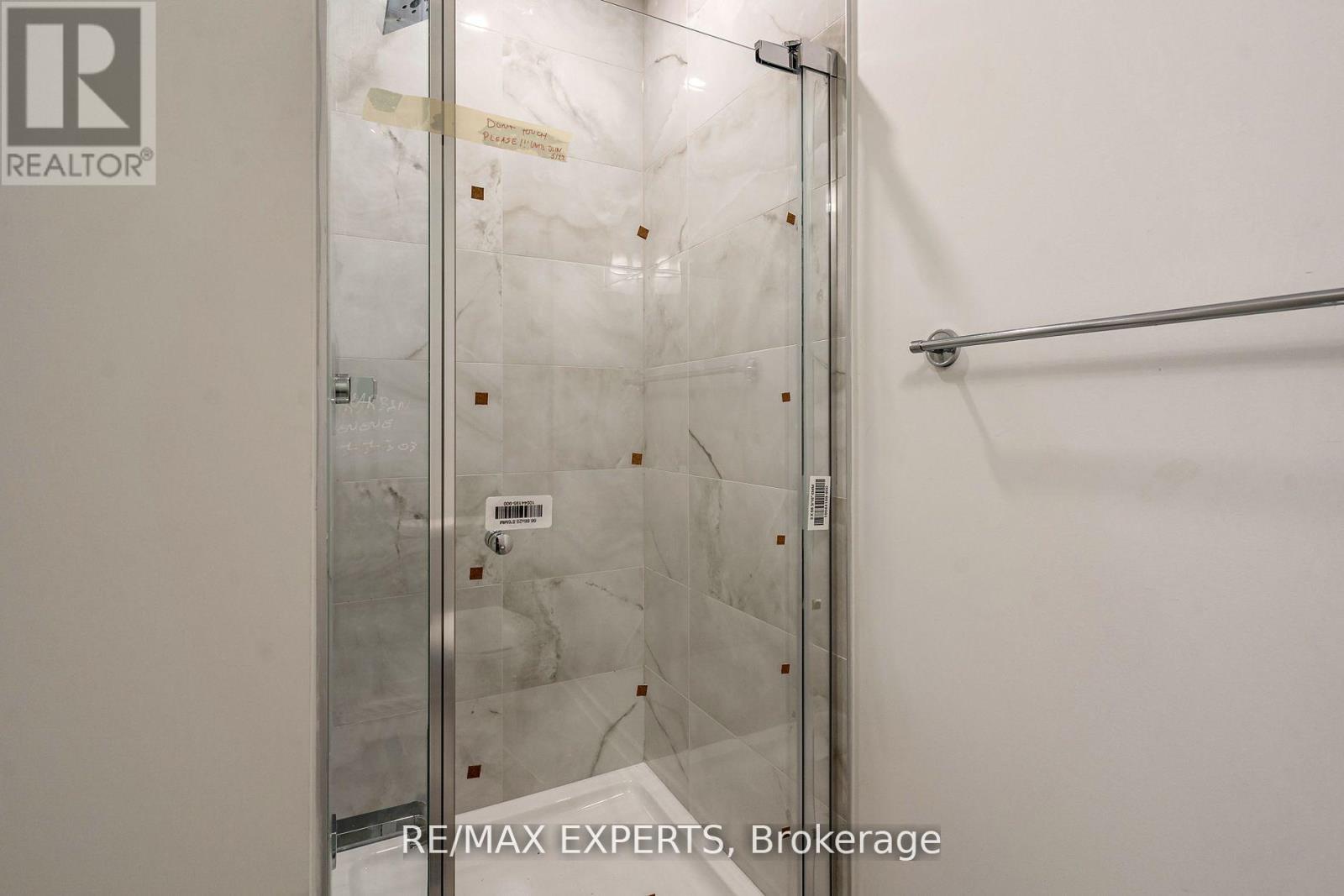 303 - 430 Essa Road, Barrie (Holly), Ontario  L9J 0M1 - Photo 13 - S12679600