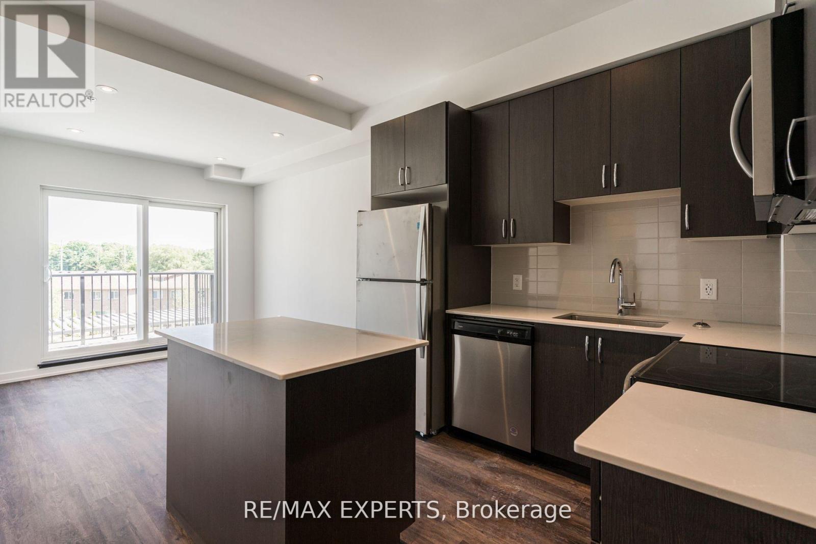 303 - 430 Essa Road, Barrie (Holly), Ontario  L9J 0M1 - Photo 16 - S12679600