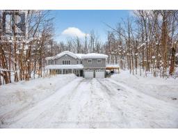 135 HURONWOODS DRIVE, Oro-Medonte, Ontario