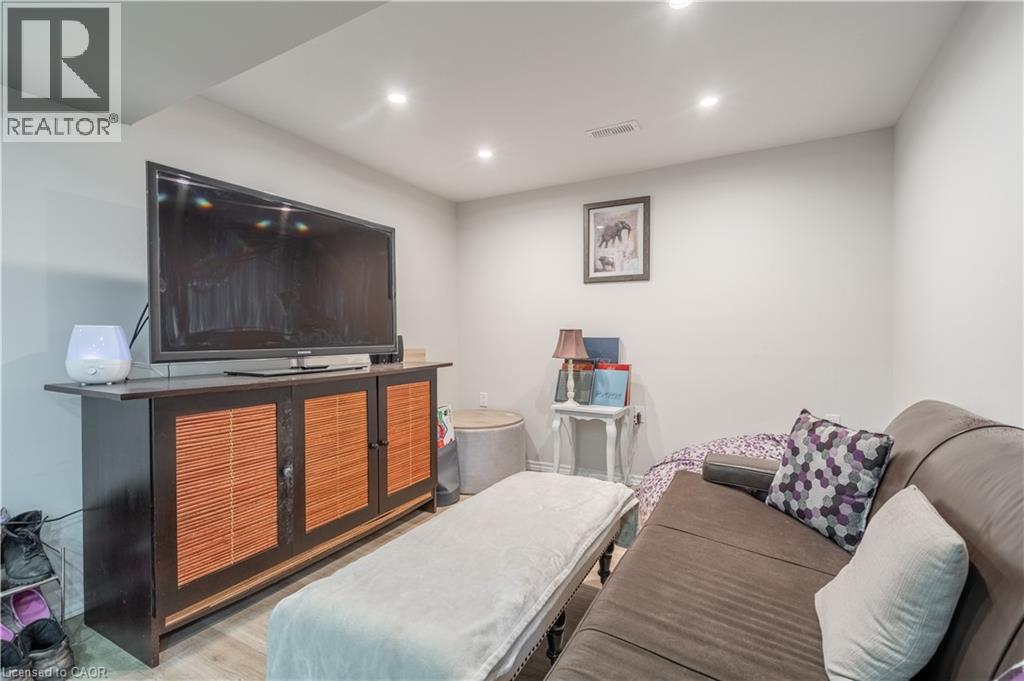 564 Waterloo Street Unit# Lower, Hamilton, Ontario  L8H 6V5 - Photo 12 - 40797245