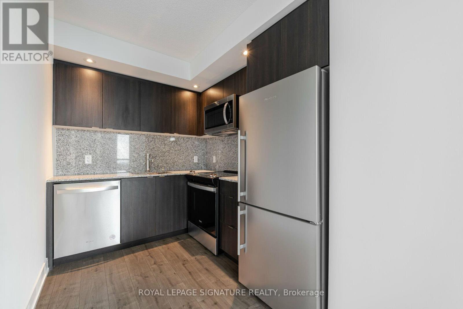 Ph08 - 10 Eva Road, Toronto, Ontario  M9C 0B3 - Photo 14 - W12679548