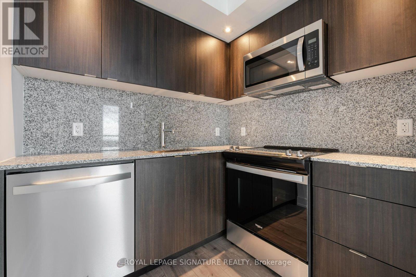 Ph08 - 10 Eva Road, Toronto, Ontario  M9C 0B3 - Photo 16 - W12679548