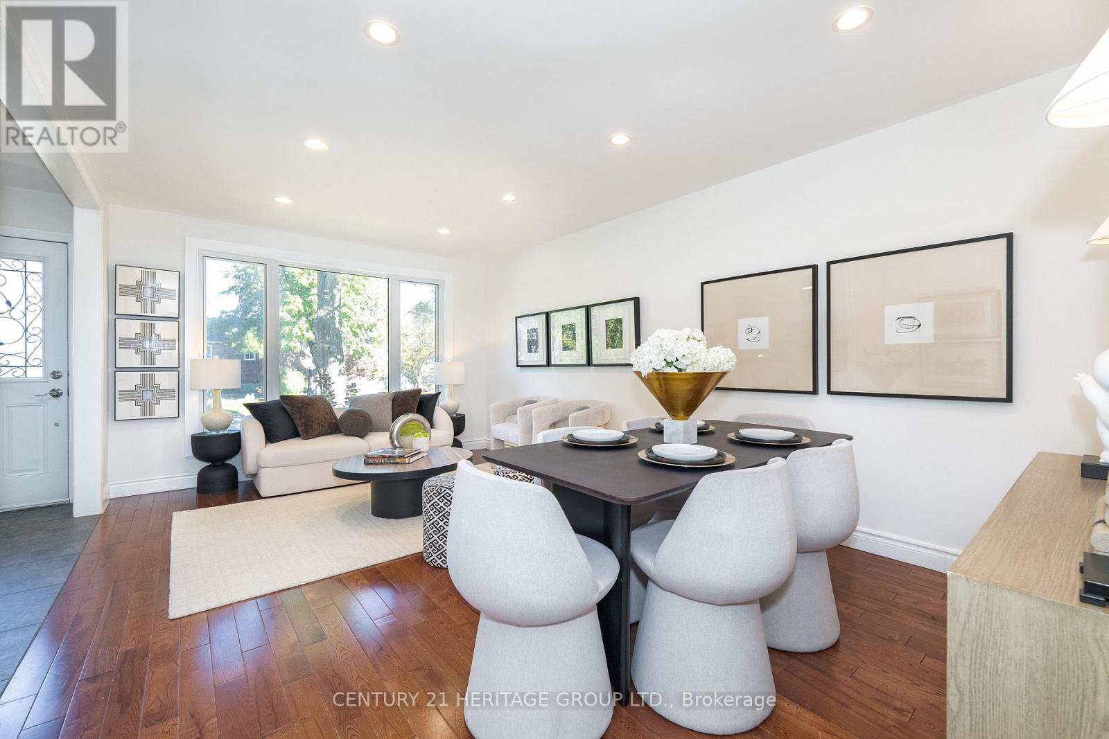 67 Savona Drive, Toronto, Ontario  M8W 4V2 - Photo 12 - W12679566