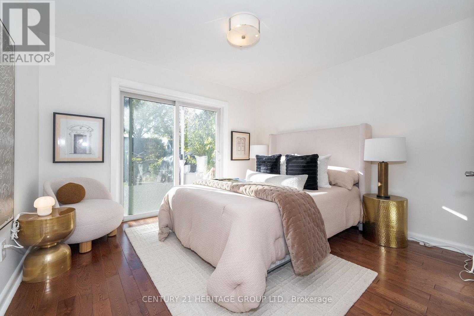 67 Savona Drive, Toronto, Ontario  M8W 4V2 - Photo 16 - W12679566