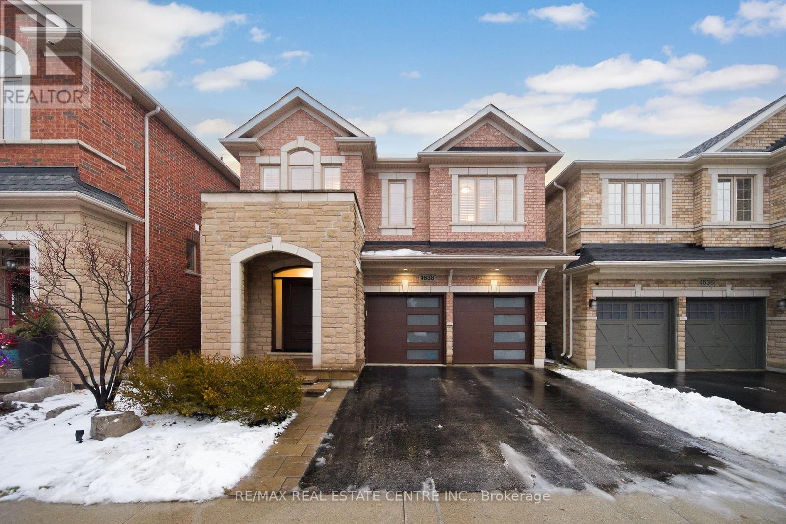 4638 KEARSE STREET, Burlington, Ontario