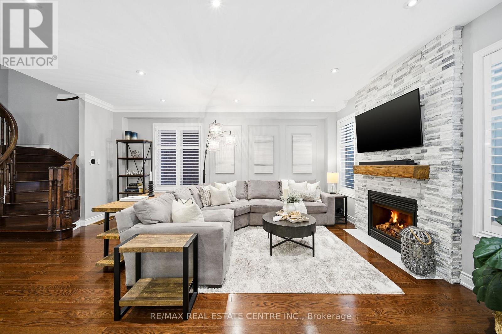 4638 Kearse Street, Burlington, Ontario  L7M 0K7 - Photo 11 - W12679596