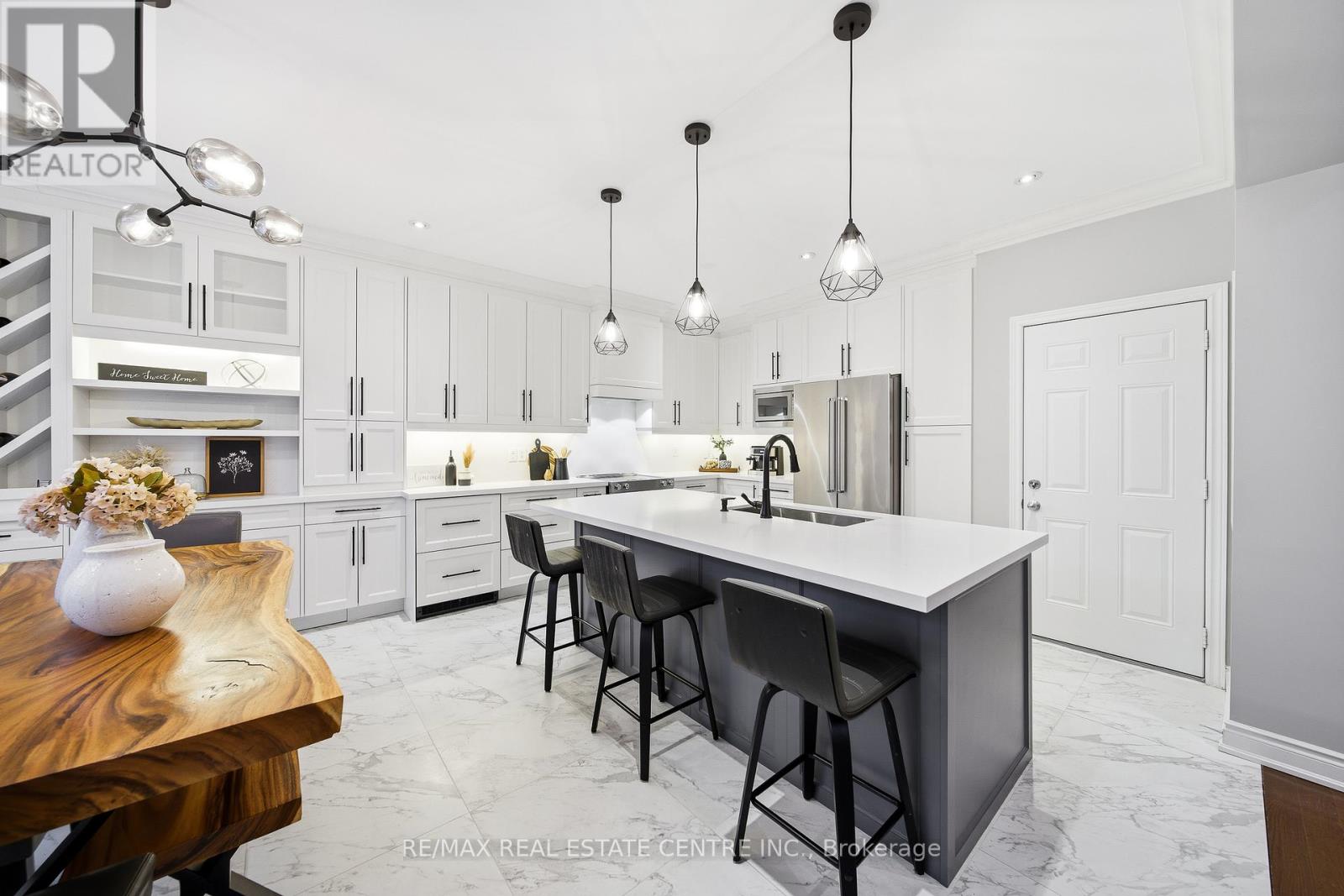 4638 Kearse Street, Burlington, Ontario  L7M 0K7 - Photo 15 - W12679596