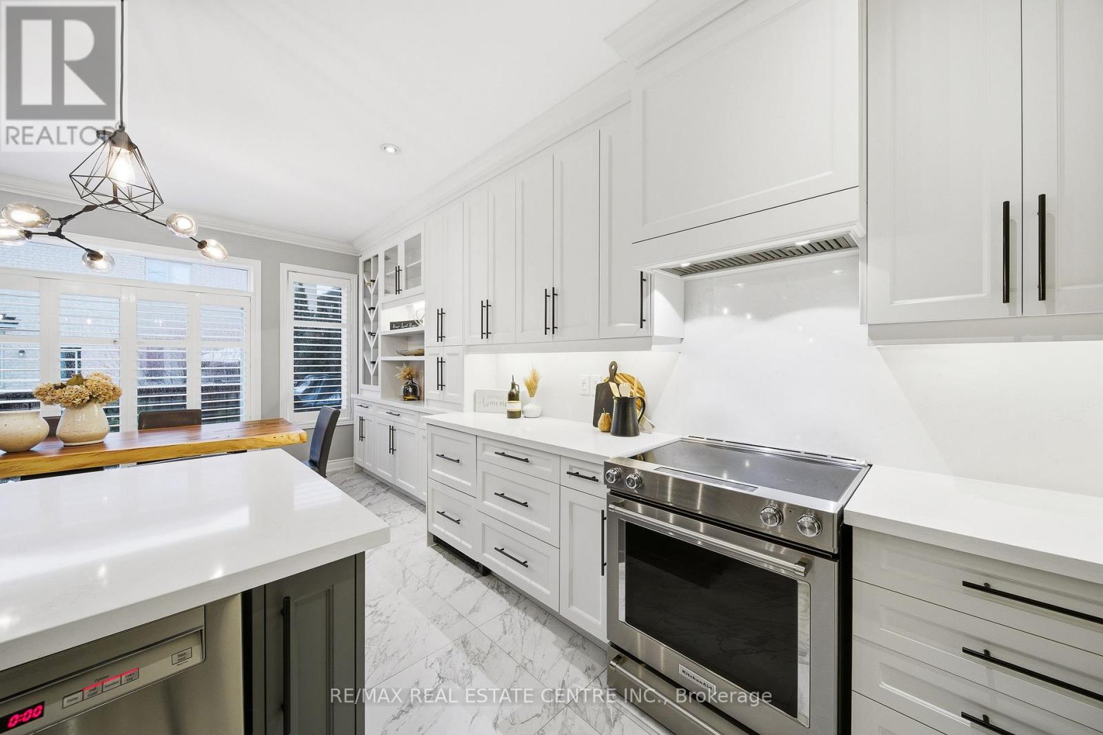 4638 Kearse Street, Burlington, Ontario  L7M 0K7 - Photo 18 - W12679596