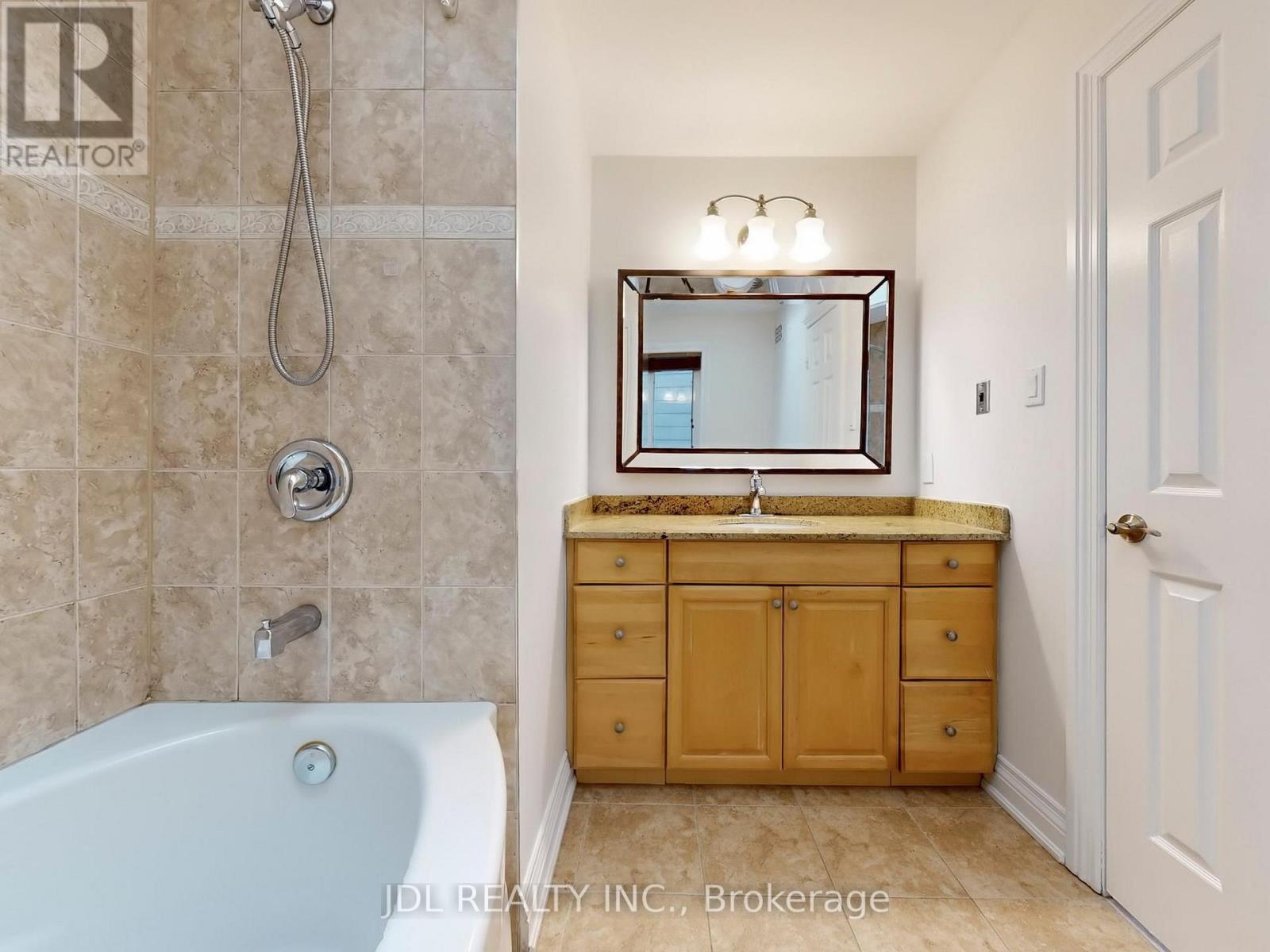 112 - 2205 South Millway, Mississauga, Ontario  L5L 3T2 - Photo 20 - W12679626