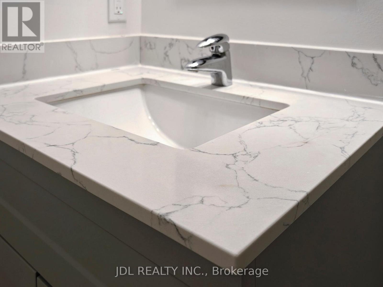 112 - 2205 South Millway, Mississauga, Ontario  L5L 3T2 - Photo 22 - W12679626