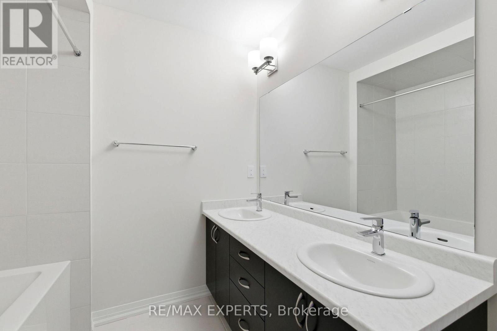 33 - 660 Colborne Street W, Brantford, Ontario  N3T 0Y1 - Photo 21 - X12679610