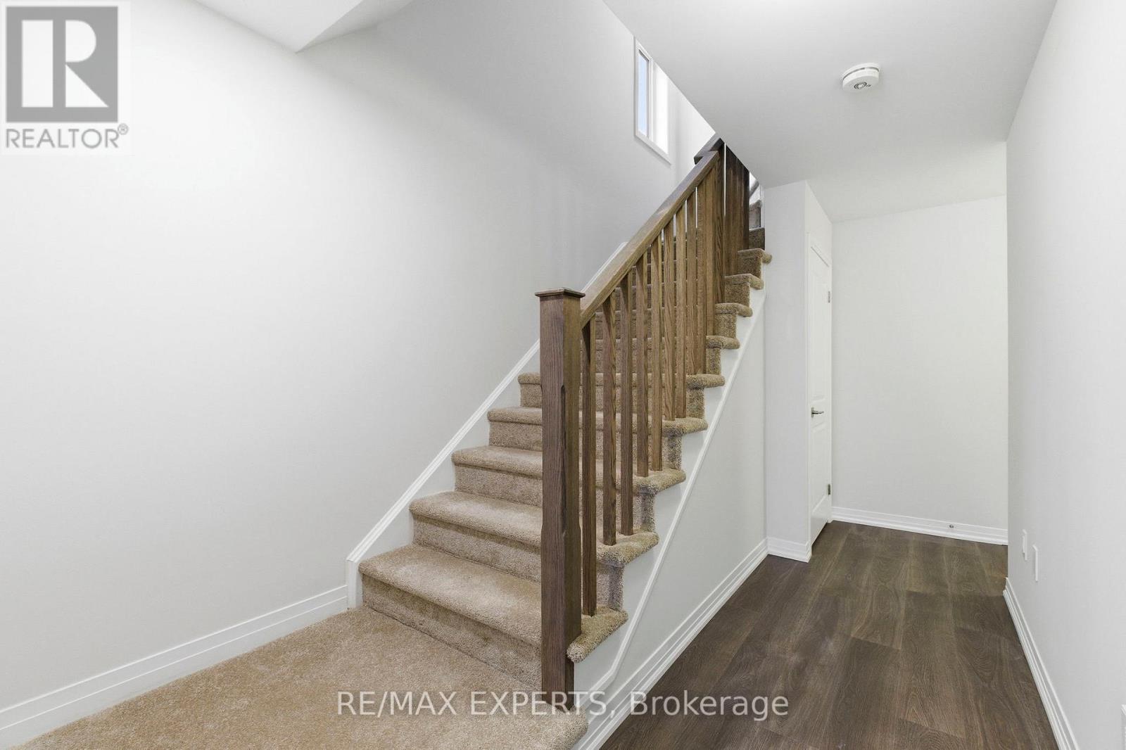 33 - 660 Colborne Street W, Brantford, Ontario  N3T 0Y1 - Photo 4 - X12679610