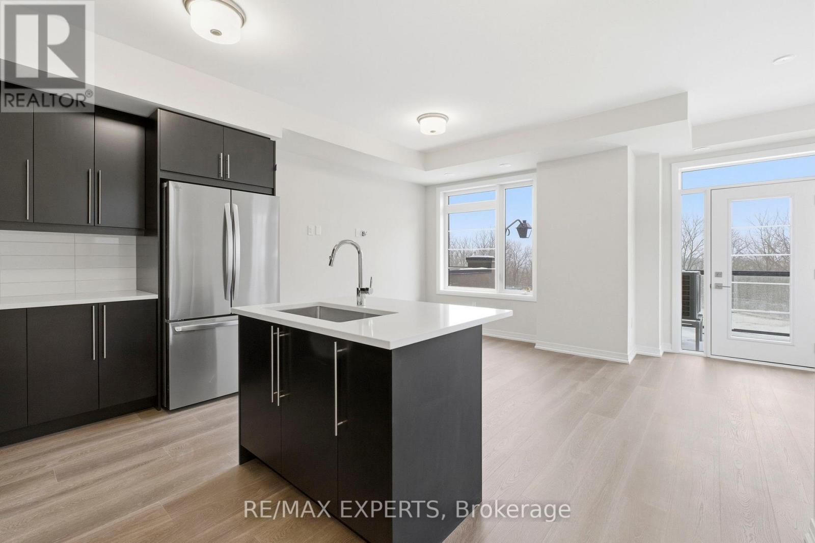 33 - 660 Colborne Street W, Brantford, Ontario  N3T 0Y1 - Photo 8 - X12679610