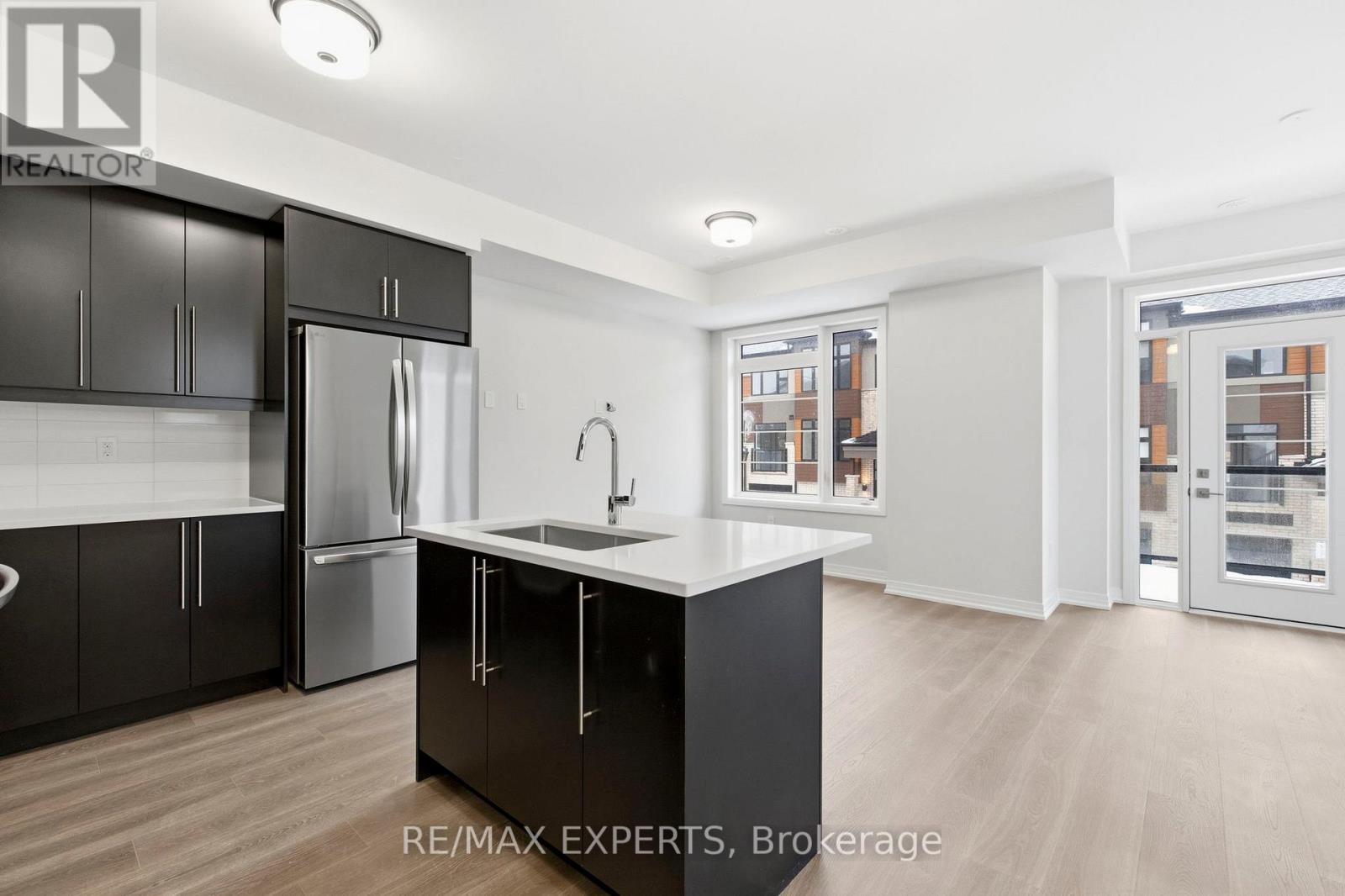 49 - 660 Colborne Street W, Brantford, Ontario  N3T 0Y1 - Photo 7 - X12679616