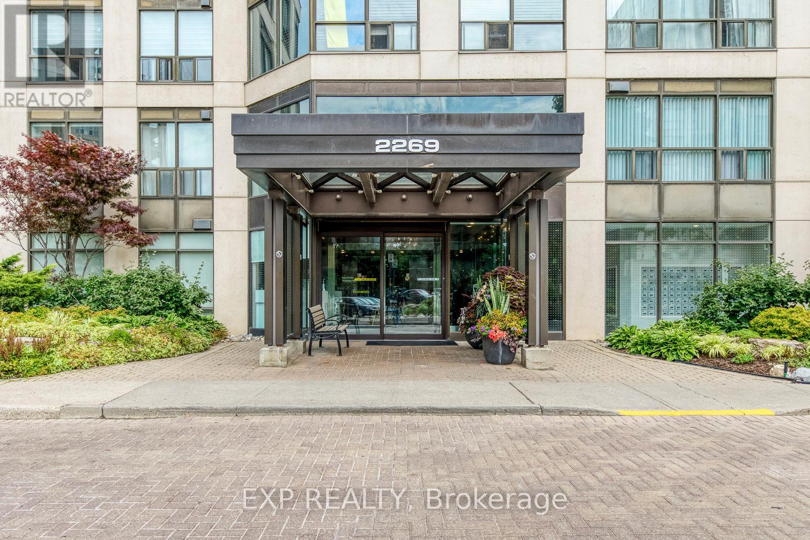 1510 - 2269 Lake Shore Boulevard W, Toronto, Ontario  M8V 3X6 - Photo 3 - W12679188