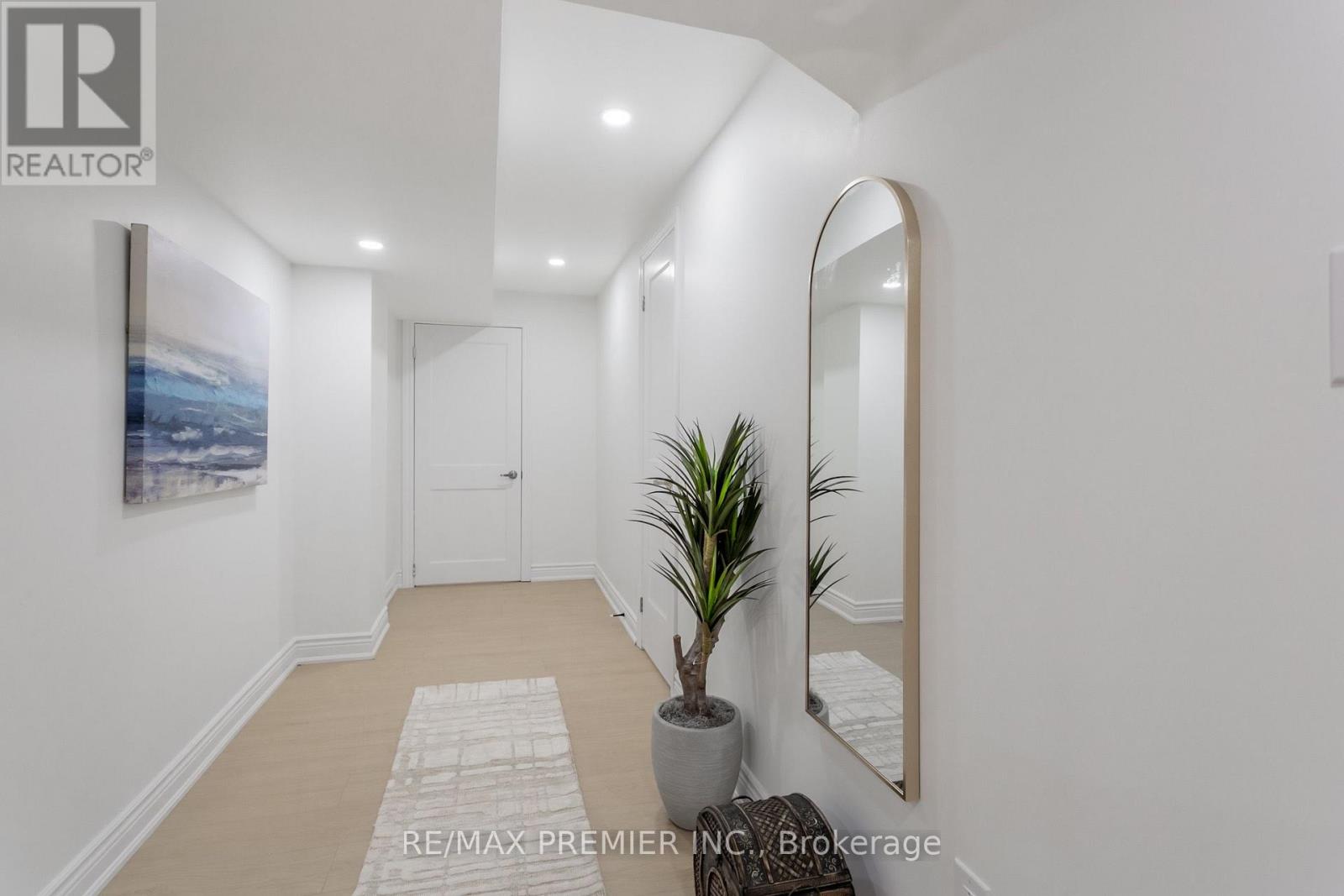 11 Four Seasons Circle, Brampton, Ontario  L7A 2A8 - Photo 16 - W12657800