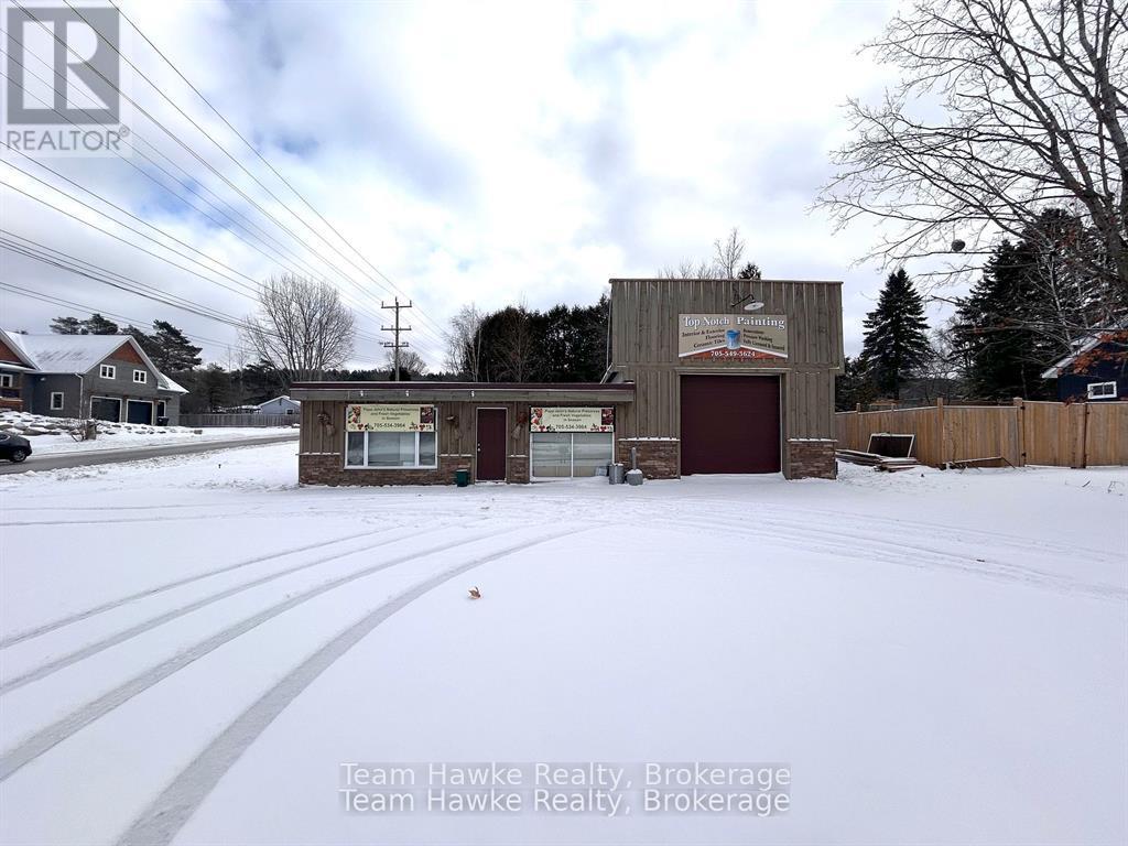 156 ROBERT STREET, Penetanguishene, Ontario