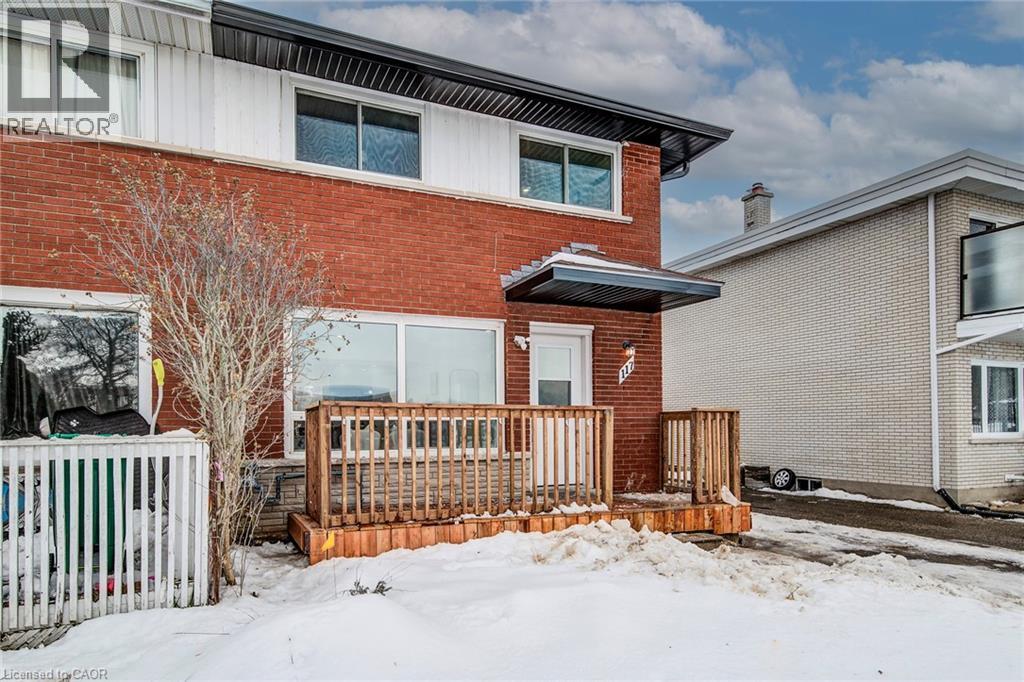 117 Secord Avenue, Kitchener, Ontario  N2B 2L3 - Photo 2 - 40794347