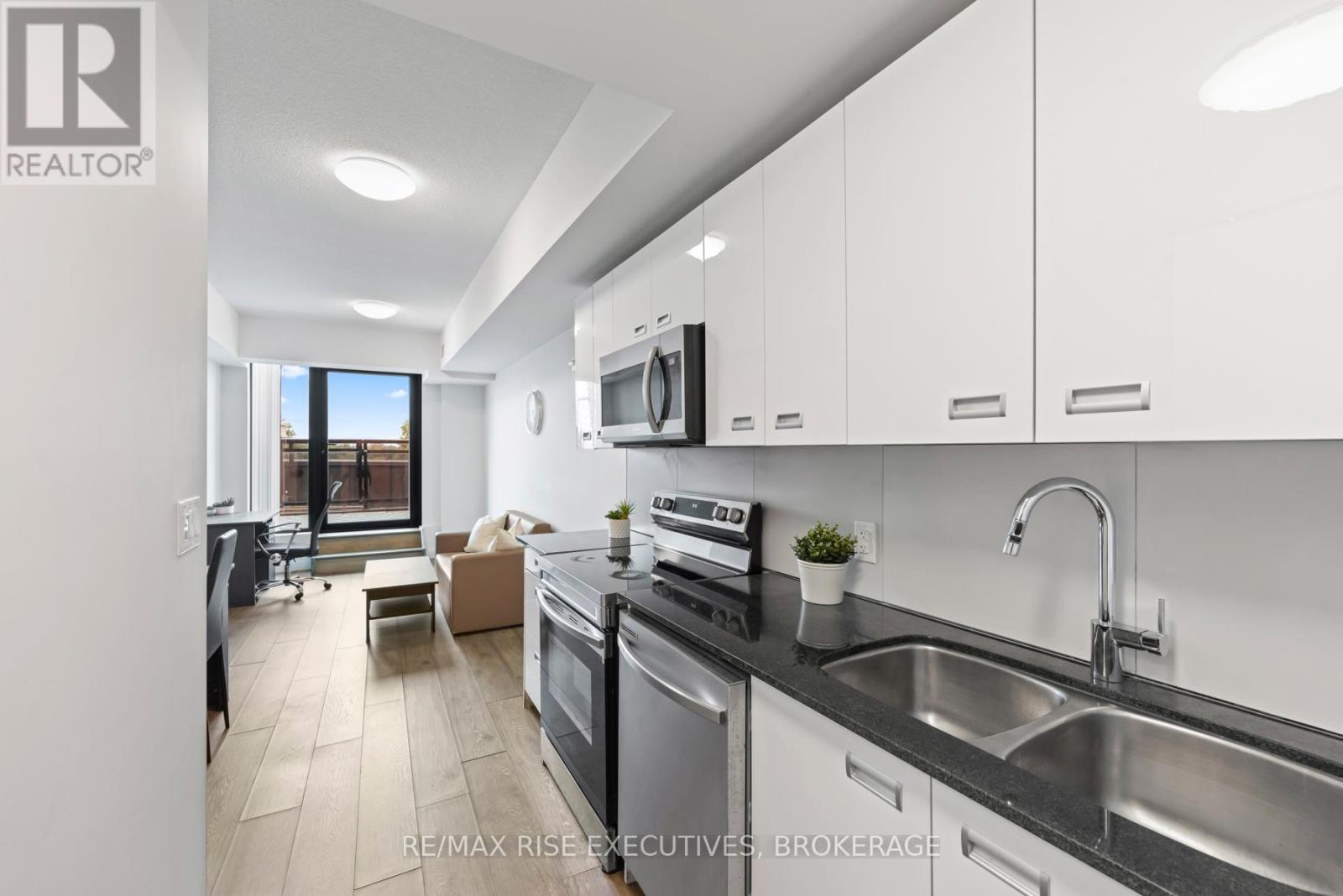 515 - 652 Princess Street, Kingston, Ontario  K7L 1E5 - Photo 34 - X12679910