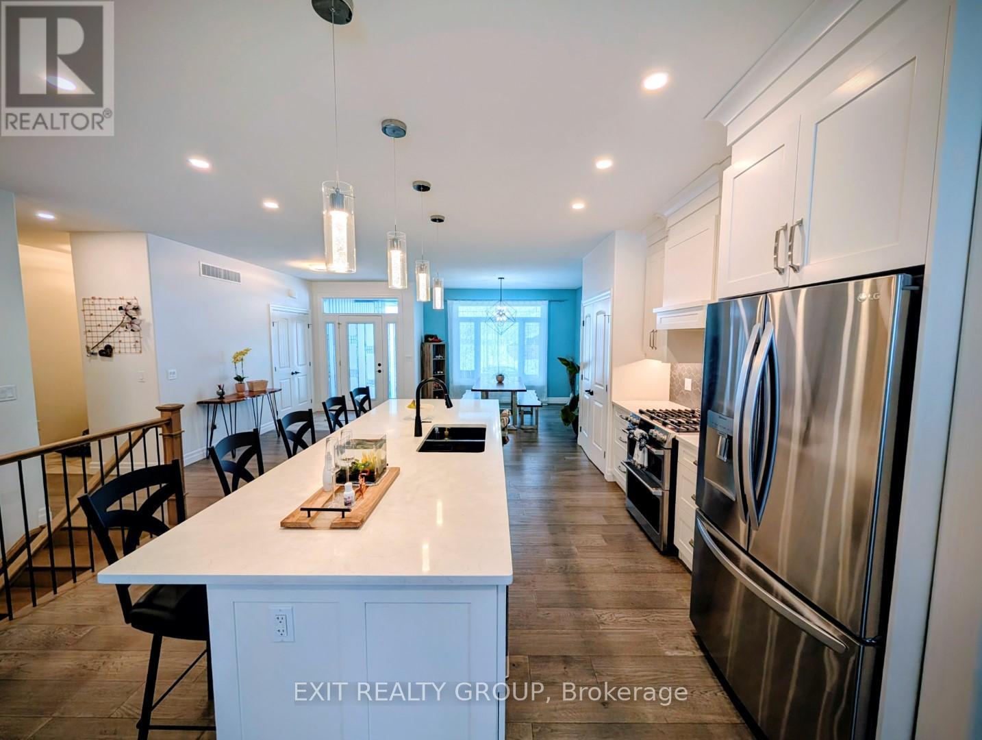 35 Schmidt Way, Quinte West, Ontario  K8V 0L5 - Photo 12 - X12679810