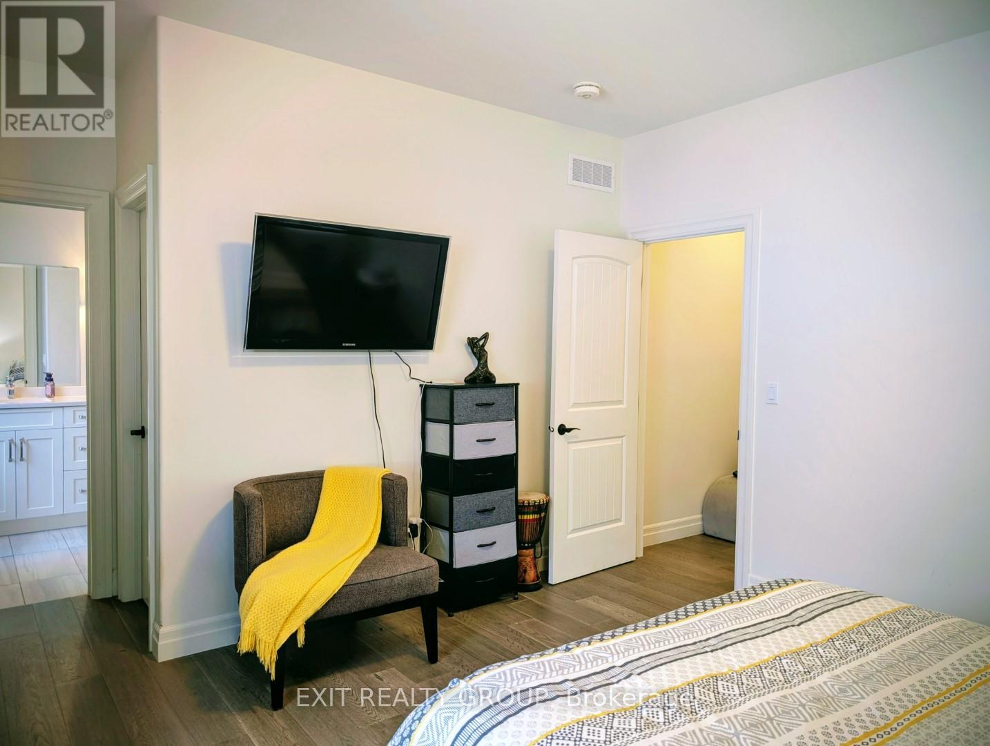 35 Schmidt Way, Quinte West, Ontario  K8V 0L5 - Photo 24 - X12679810