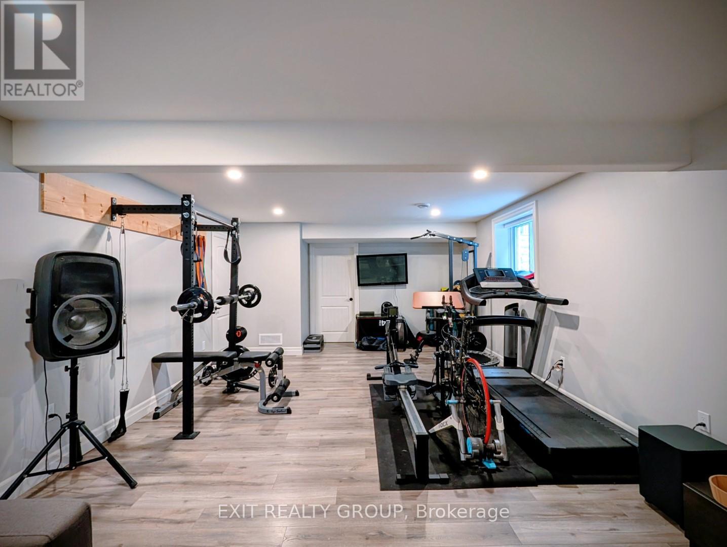 35 Schmidt Way, Quinte West, Ontario  K8V 0L5 - Photo 34 - X12679810