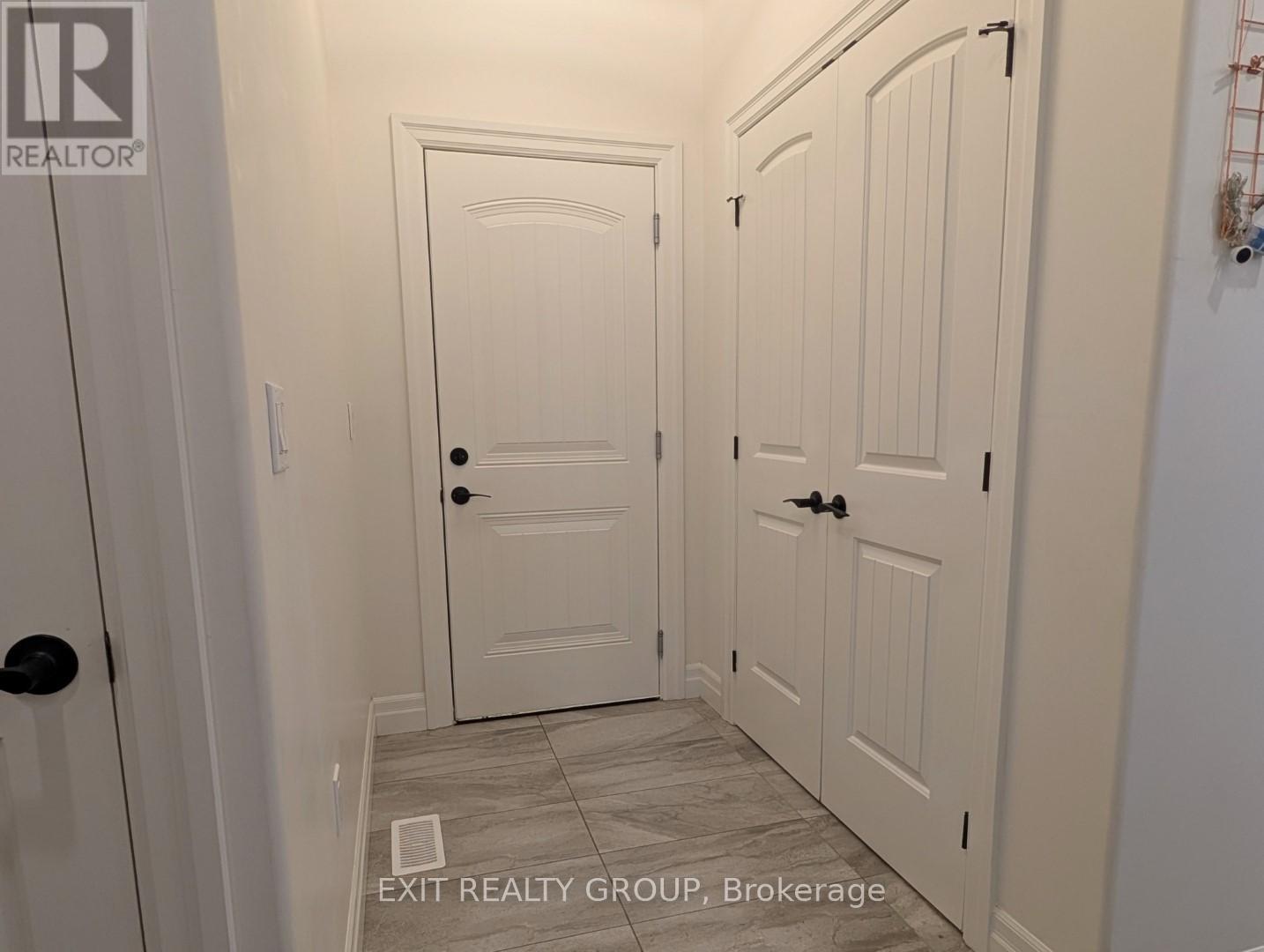 35 Schmidt Way, Quinte West, Ontario  K8V 0L5 - Photo 36 - X12679810