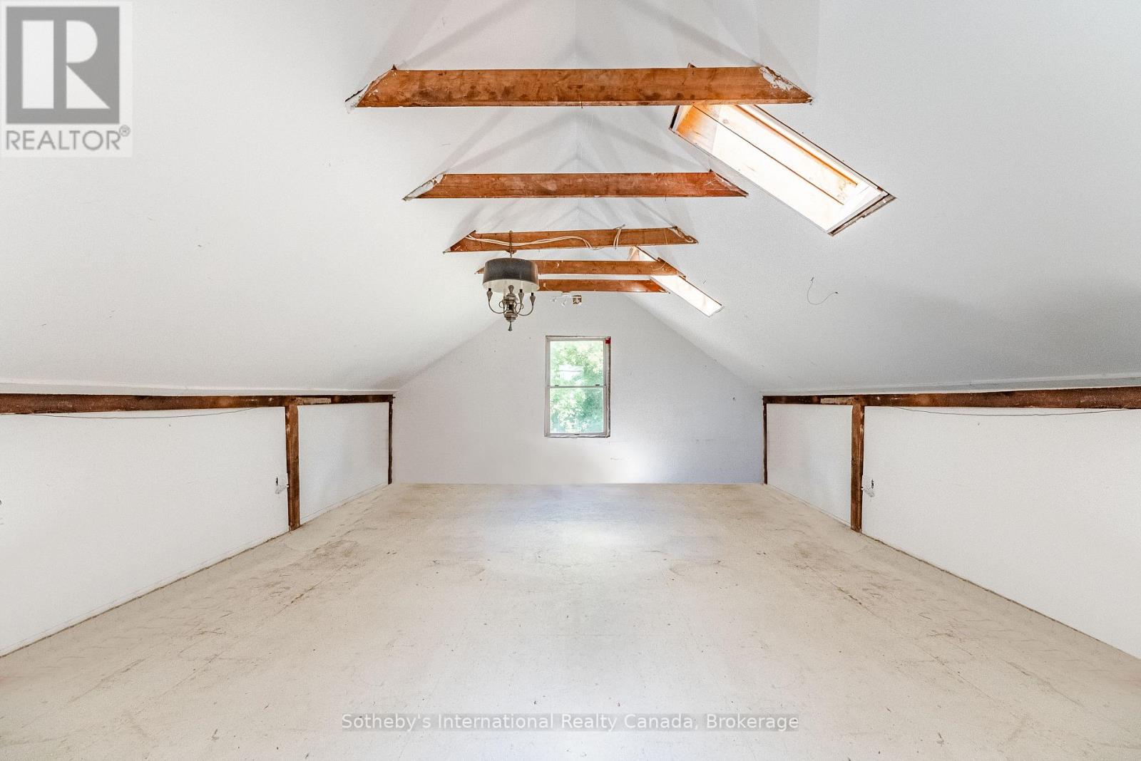 22 Hauser Place, Hamilton, Ontario  L9H 5E1 - Photo 44 - X12679846