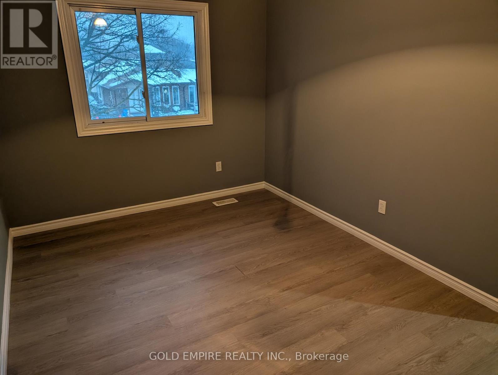 105 Augusta Crescent, London South, Ontario  N6E 2C9 - Photo 20 - X12679818