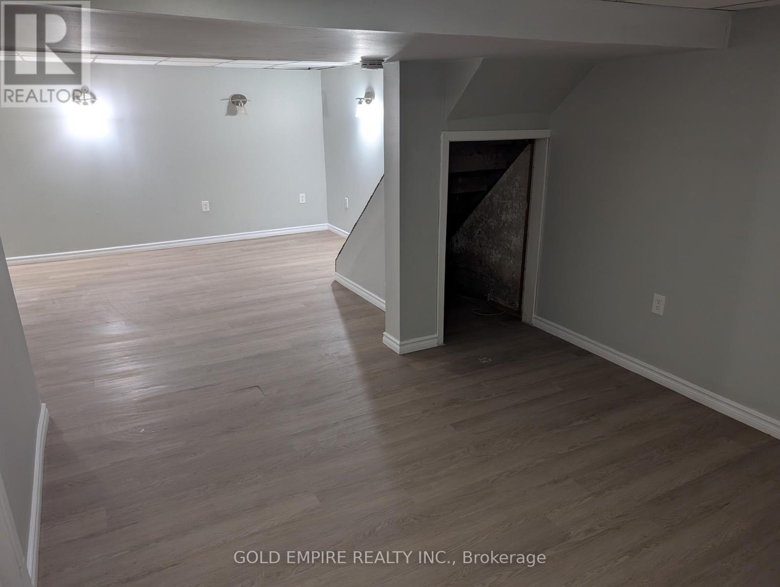 105 Augusta Crescent, London South, Ontario  N6E 2C9 - Photo 24 - X12679818