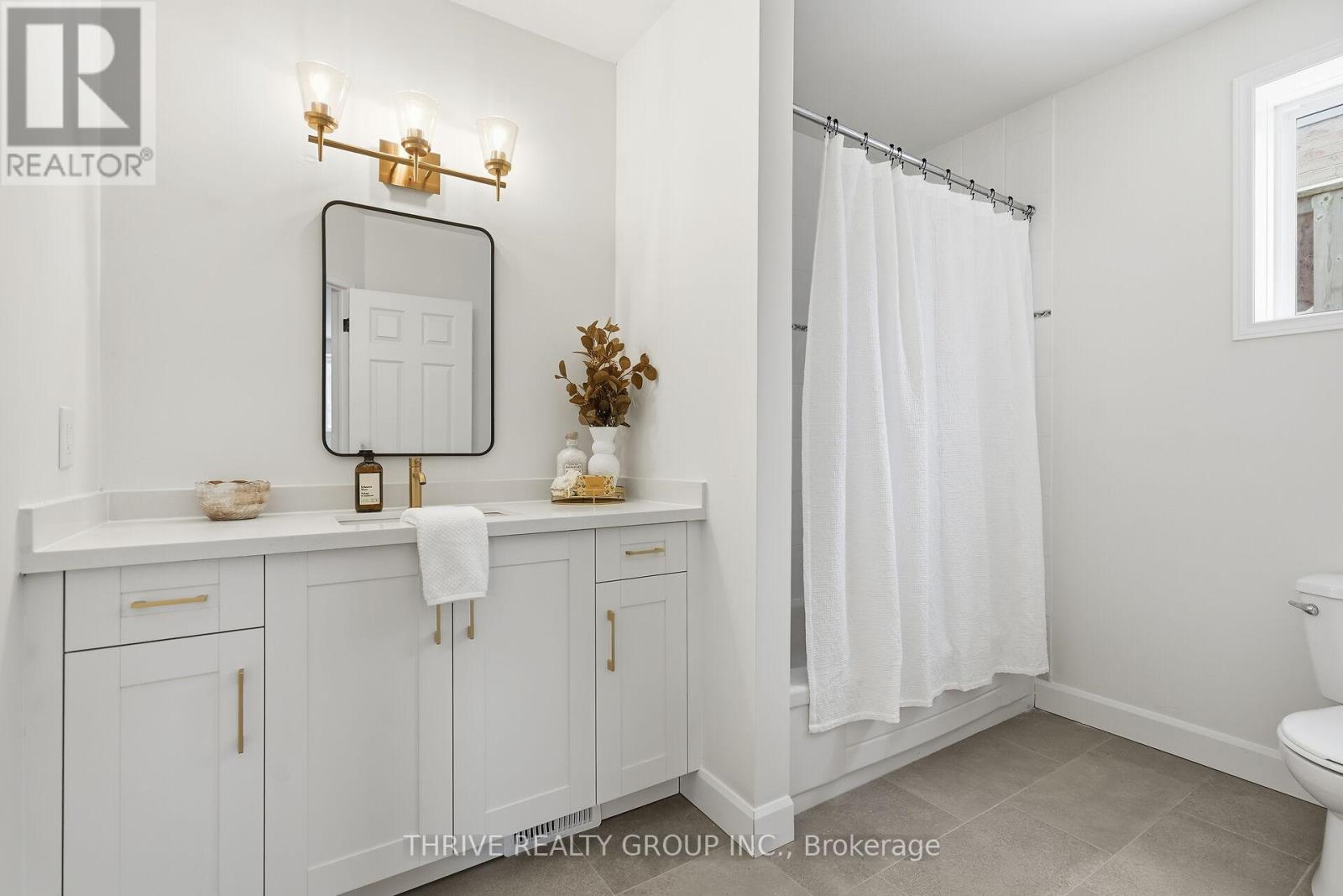 502 Forest Creek Place, London East, Ontario  N5Y 5T6 - Photo 39 - X12679856