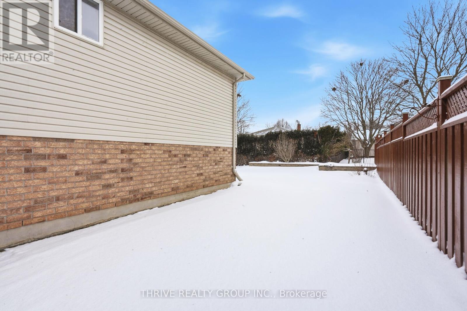 502 Forest Creek Place, London East, Ontario  N5Y 5T6 - Photo 42 - X12679856