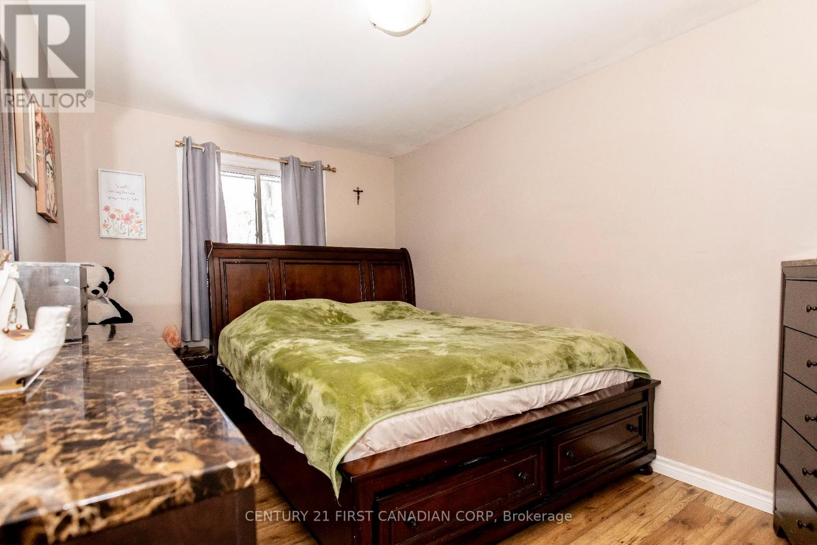 12 Noel Avenue, London East, Ontario  N5V 1A9 - Photo 16 - X12679950