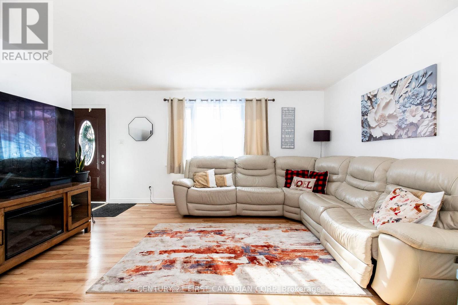 12 Noel Avenue, London East, Ontario  N5V 1A9 - Photo 3 - X12679950