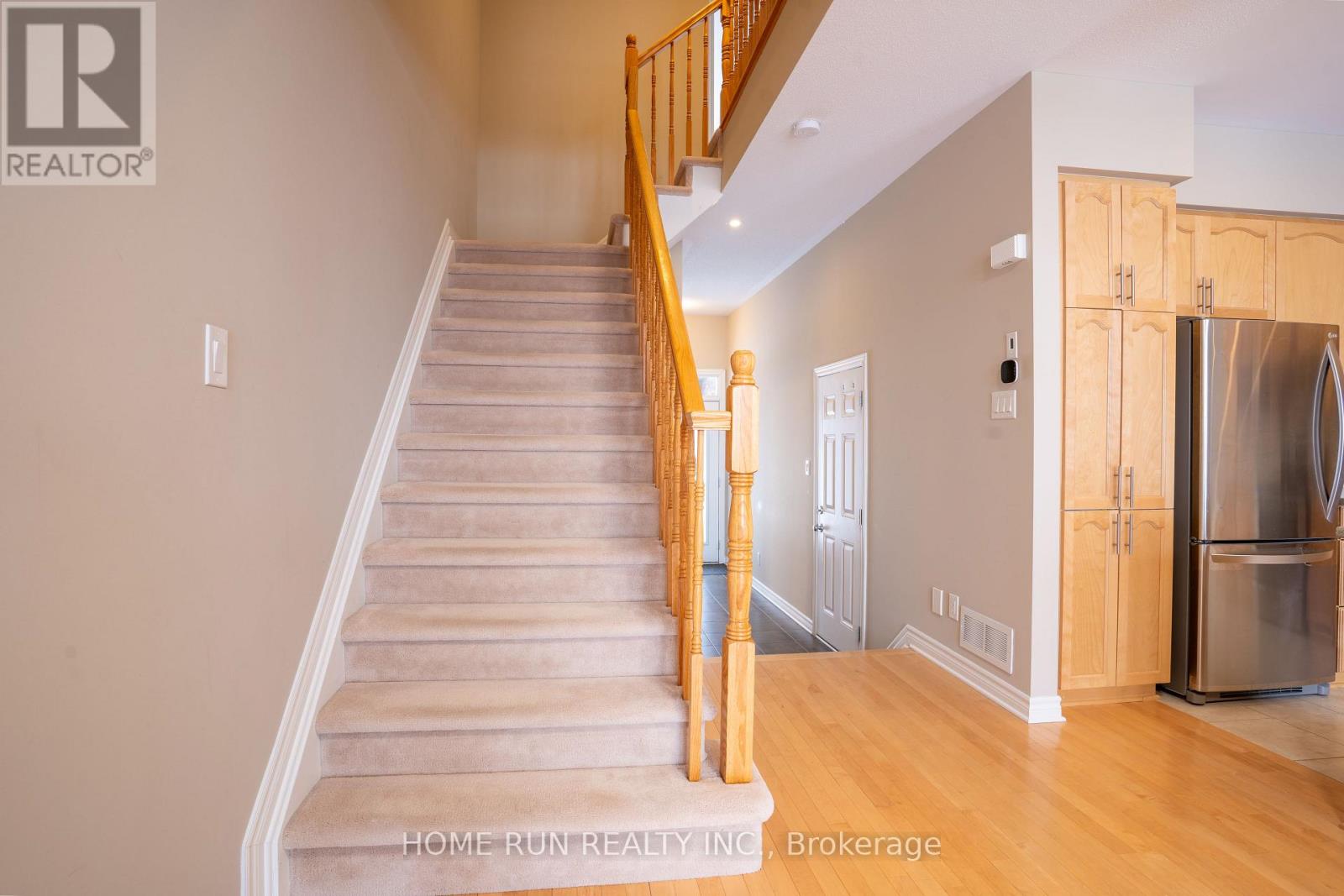 914 Fletcher Circle, Ottawa, Ontario  K2T 0B7 - Photo 10 - X12679788