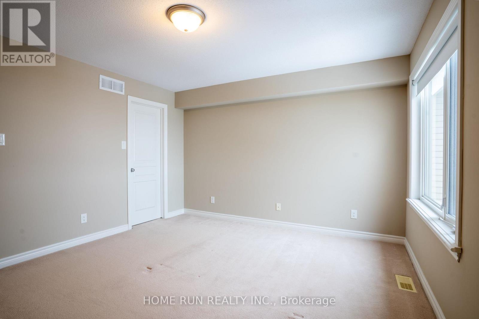 914 Fletcher Circle, Ottawa, Ontario  K2T 0B7 - Photo 14 - X12679788