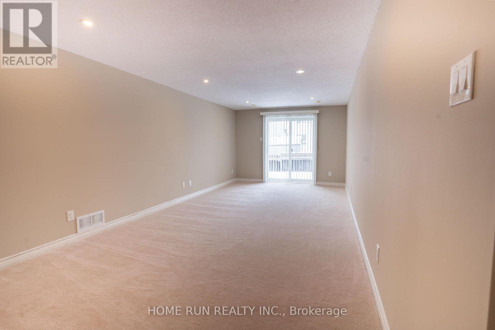 914 Fletcher Circle, Ottawa, Ontario  K2T 0B7 - Photo 25 - X12679788