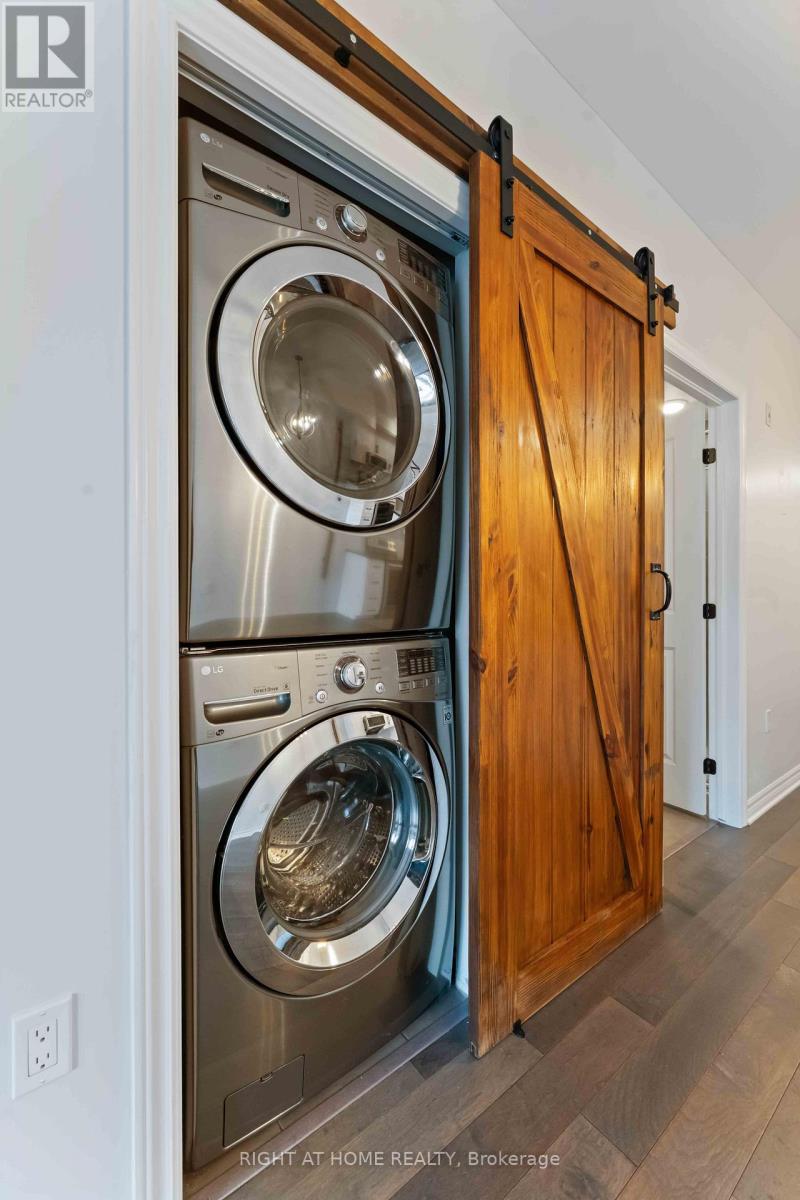 210 - 120 Prestige Circle, Ottawa, Ontario  K4A 1B4 - Photo 21 - X12679916