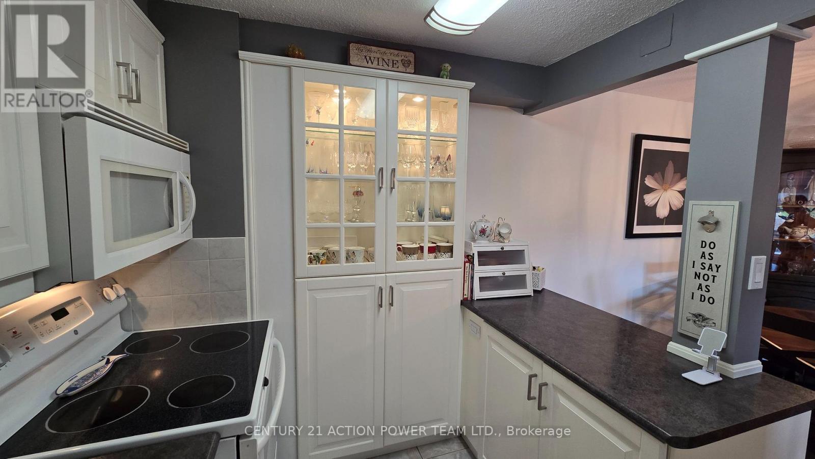 314 - 915 Elmsmere Road, Ottawa, Ontario  K1J 8H8 - Photo 10 - X12679966