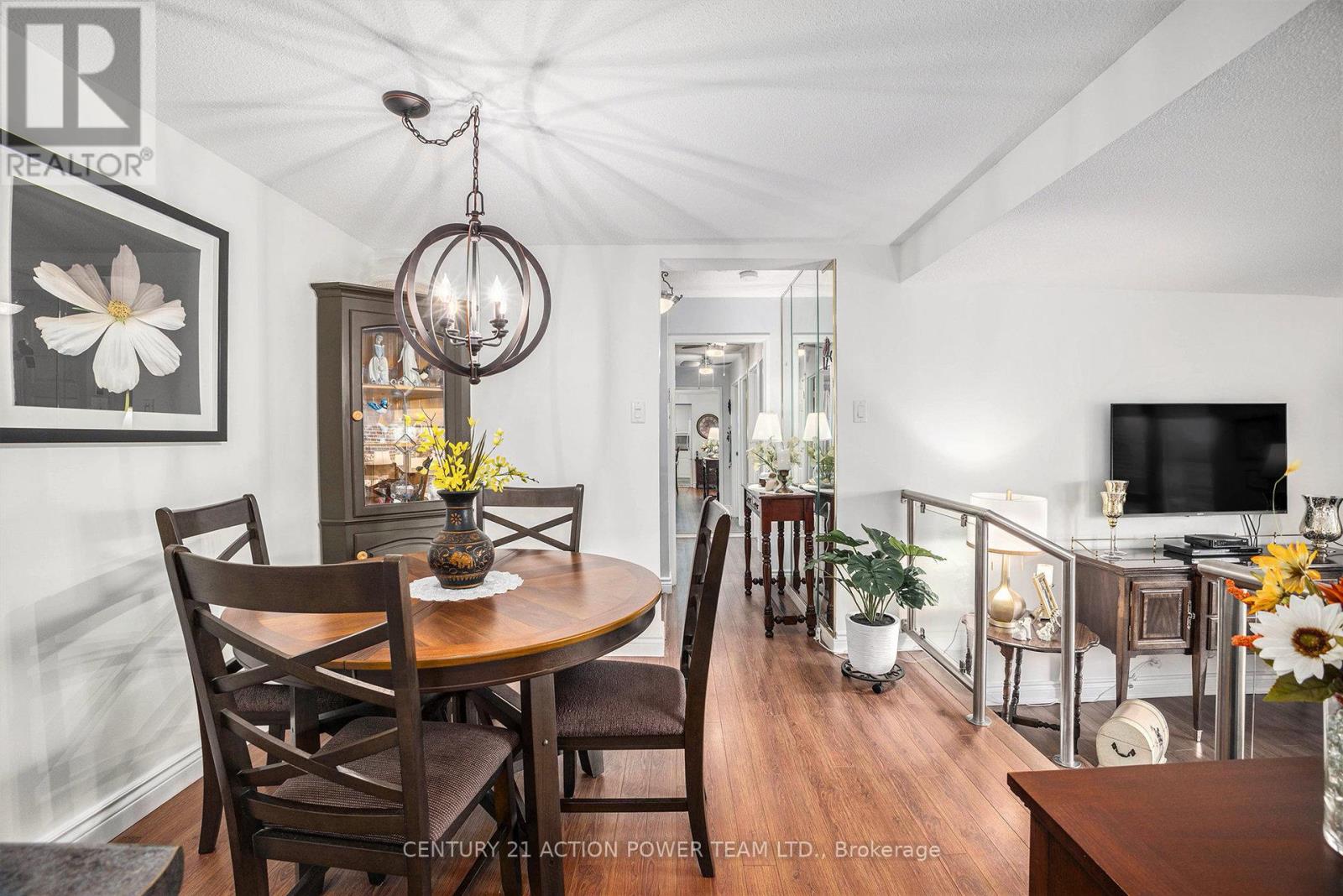 314 - 915 Elmsmere Road, Ottawa, Ontario  K1J 8H8 - Photo 7 - X12679966