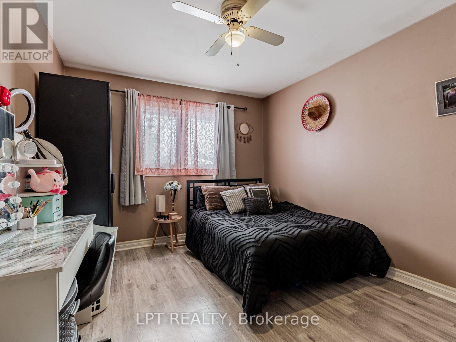 28 Main Street, Georgina (Pefferlaw), Ontario  L0E 1N0 - Photo 12 - N12672416