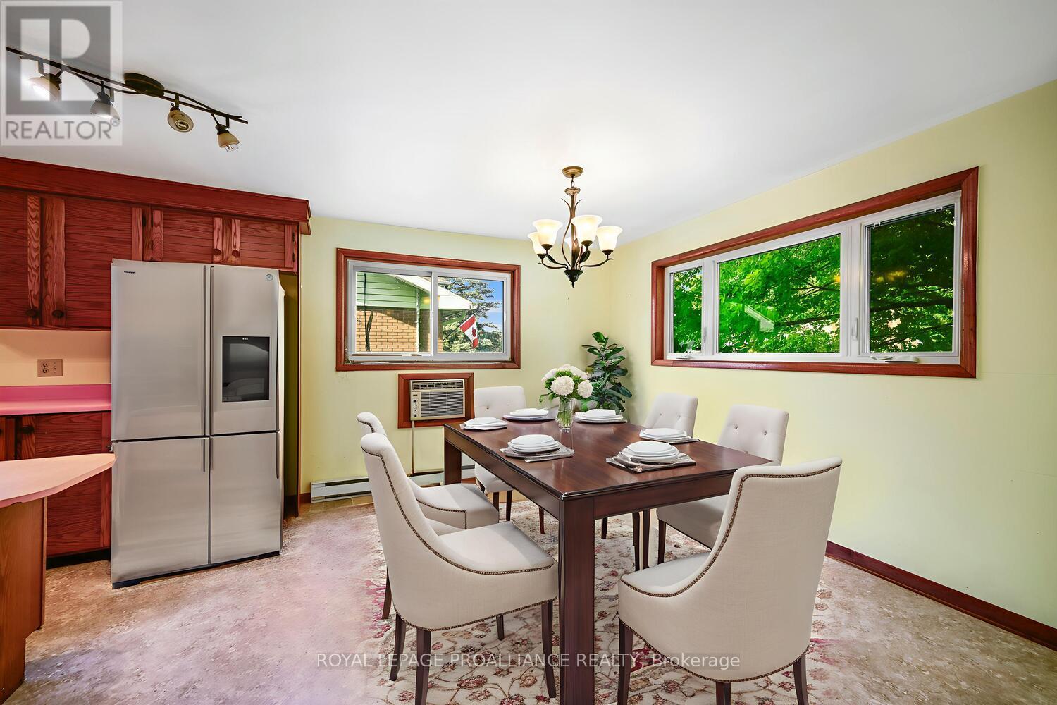 14 Davison Avenue, Brockville, Ontario  K6V 3C2 - Photo 11 - X12679982