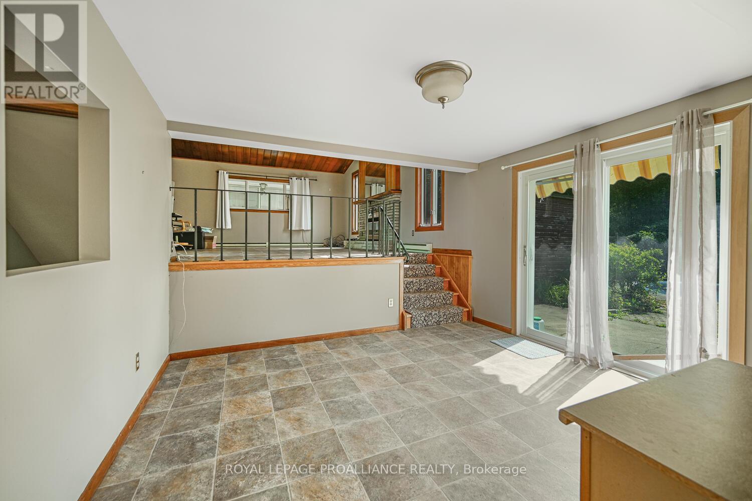 14 Davison Avenue, Brockville, Ontario  K6V 3C2 - Photo 17 - X12679982