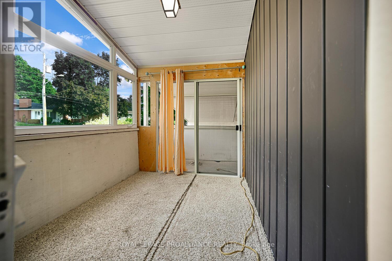 14 Davison Avenue, Brockville, Ontario  K6V 3C2 - Photo 22 - X12679982