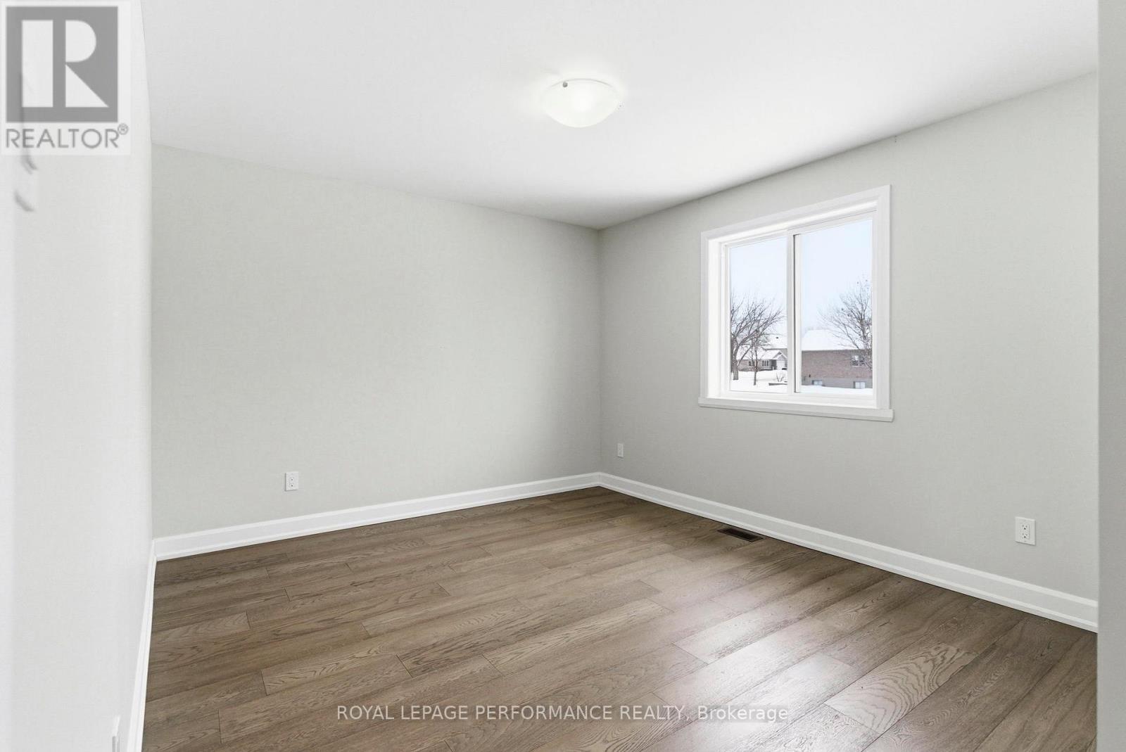 2305 Watson Crescent, Cornwall, Ontario  K6H 0H5 - Photo 24 - X12679852