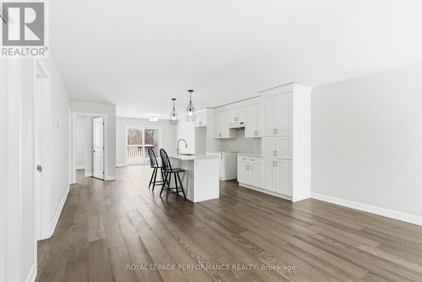 2305 Watson Crescent, Cornwall, Ontario  K6H 0H5 - Photo 10 - X12679852